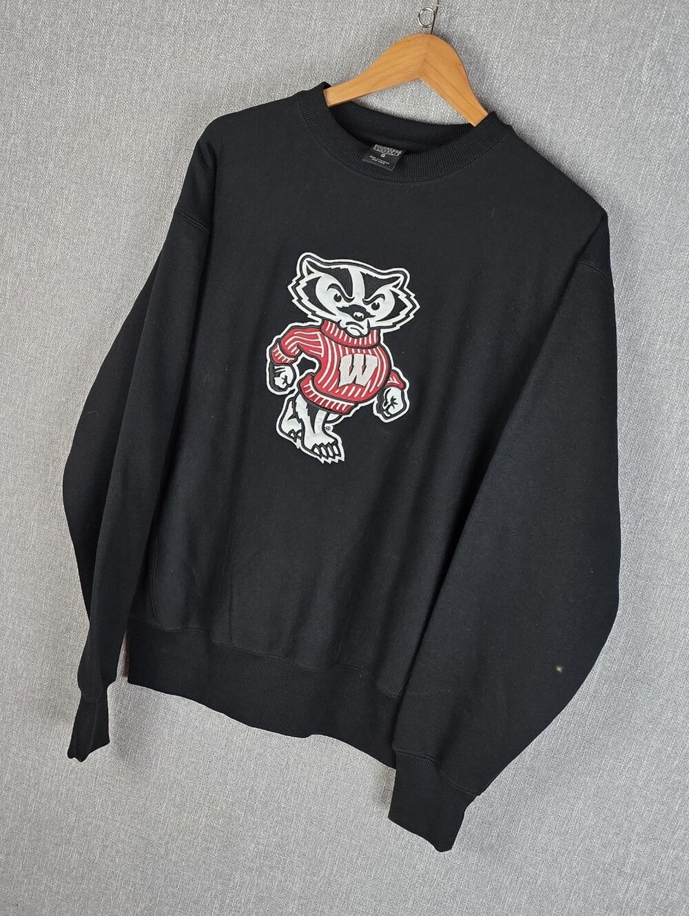 Signature Sportswear Concepts Wisconsin Badgers Black Crewneck Sweatshirt Sz S
